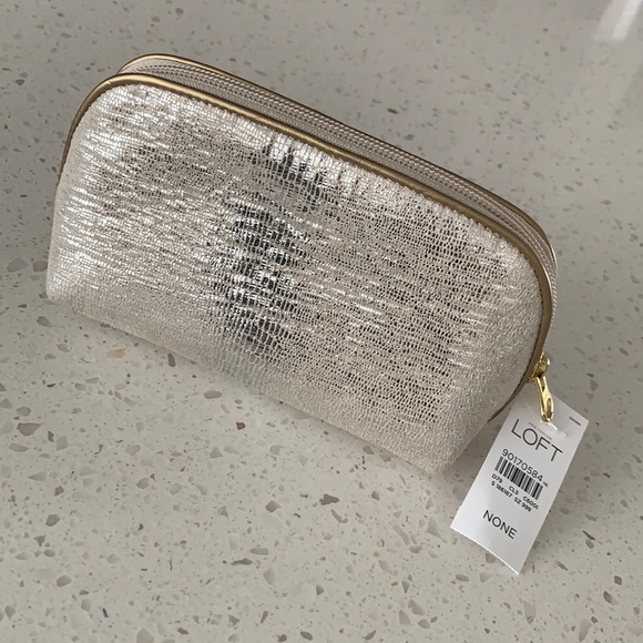NWT LOFT Snake Print Metallic Gold Cosmetic Case - Picture 1 of 8
